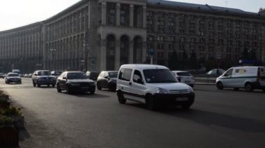Kiev 'de arabaların hareketi.