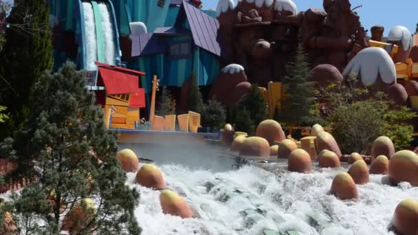 Éclaboussures Vitesse Dans Les Parcs Orlando Universal Studio Parc Orlando — Video