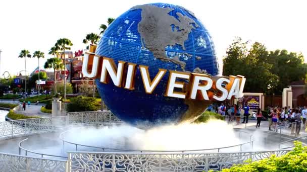 Universal Studios Globe Universal Studios Orlando Popular Theme Park Orlando — стоковое видео