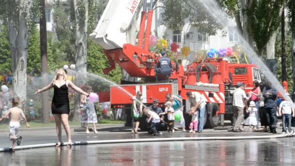 Bombero Tiro Verano — Vídeos de Stock