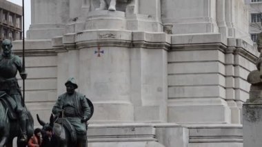 İspanya 'nın Madrid Meydanı - Don Kişot ve Sanço Panza (İspanya)