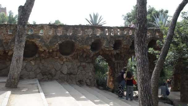 Park Guell Kommunal Trädgård Designad Antoni Gaudi Byggd 1900 1914 — Stockvideo
