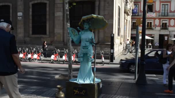 Uma Estátua Humana Barcelona Espanha — Vídeo de Stock