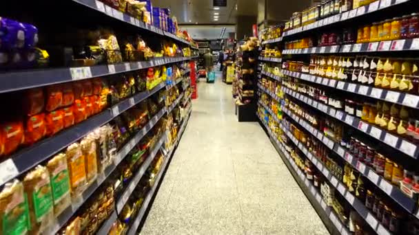 Мадрид Испания Апреля 2018 Года Еда Супермаркете Торгового Центра Corte — стоковое видео