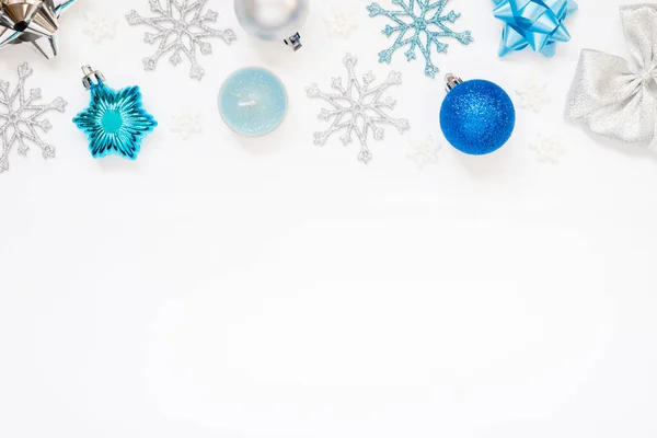 Noel Yeni Yıl Kompozisyonu 2021 Beyaz Arka Planda Güzel Xmas — Stok fotoğraf