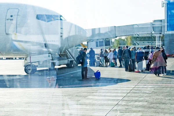 Pasajeros Bordo Del Avión — Foto de Stock