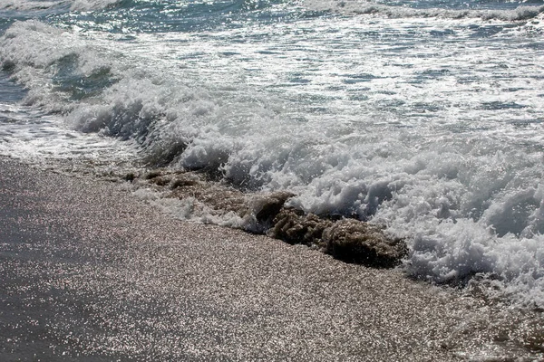 Ägäis Bei Tag Sturm Resort Schaum Gegen Die Horizontale Sonne — Stockfoto