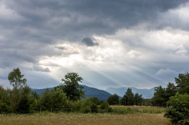 kara bulutlar dramatik peyzaj