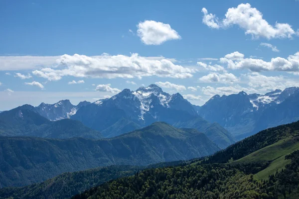 Hermoso paisaje de alta montaña Alpes vista —  Fotos de Stock