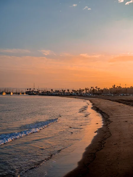 Plage Bord Eau Santa Barbara Soleil Couchant Photos Jetée Californie — Photo