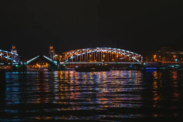 Puente Divorciado Río Neva San Petersburgo Por Noche —  Fotos de Stock