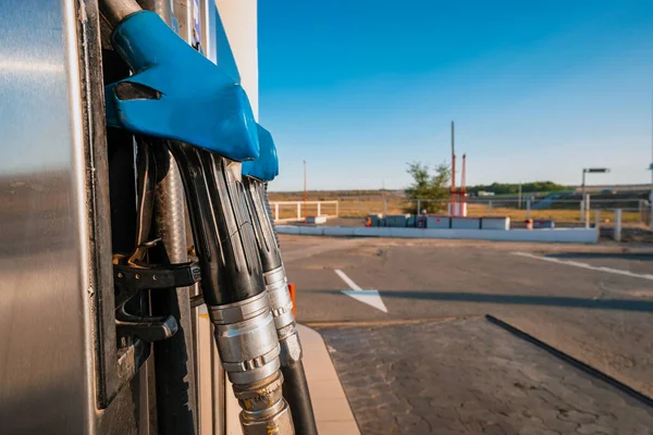 Boquilla Combustible Azul Gasolinera Bomba Dispensadora Combustible — Foto de Stock