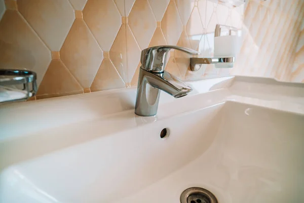 Bathroom Sink Faucet Close — Stock Photo, Image