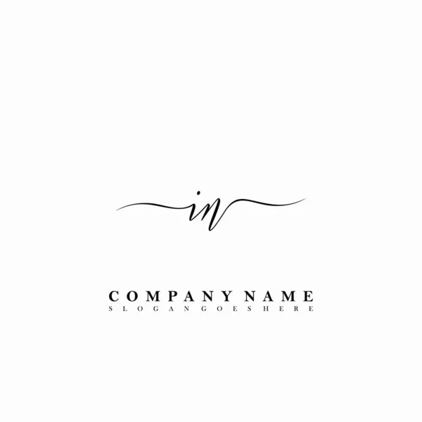 Initiële Brief Schoonheid Handschrift Logo Vector — Stockvector