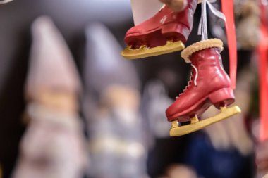 komik oyuncaklar Noel ağacı süsle, tatil atmosferi oluşturma için 