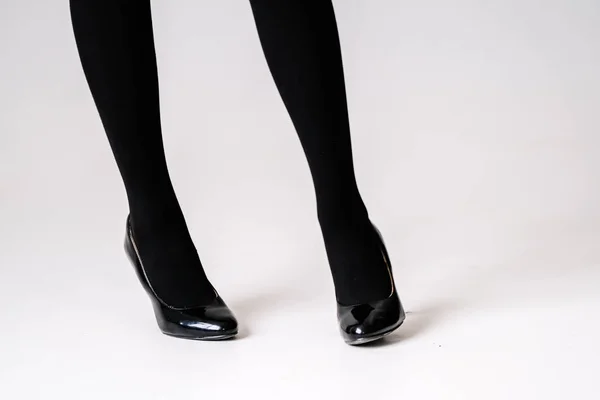 Women Feet Black Stockings Tights Black High Heeled Shoes — Stock Photo, Image