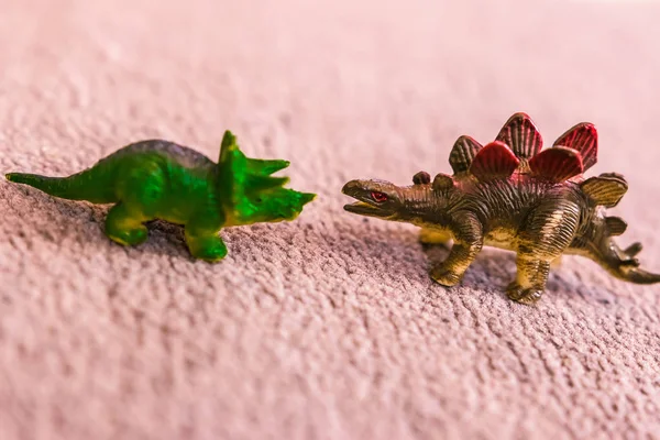 Jouets Pour Enfants Sur Fond Vert Dinosaures — Photo