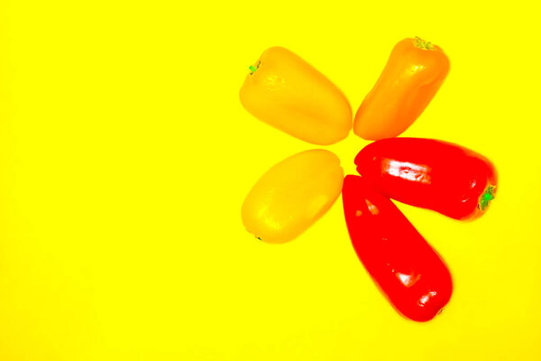 mini size sweet pepper 
