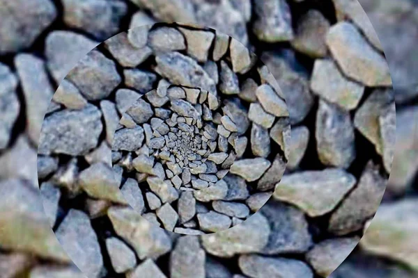 Маленькие Серые Камни Закрученные Спираль — стоковое фото