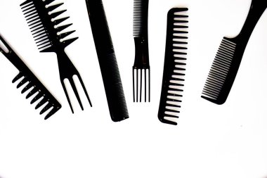 Profesyonel kuaför için siyah renk tarağı 