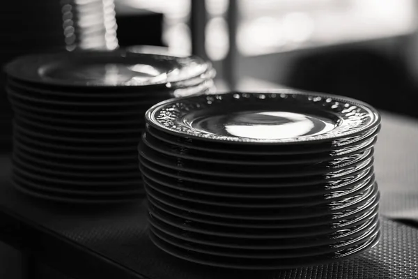부엌에 접시들 — 스톡 사진
