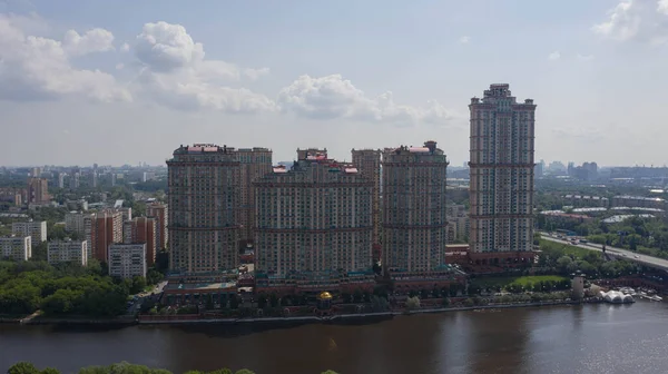 New modern residential complex on the banks of the river. Aerial view — Stock Photo, Image