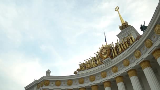 Soviet building with columns and stucco molding.Close-up view dolly camera shot — Stock Video