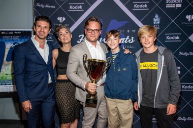 Alex Peurye, Kate Chamuris, Jeremy Merrifield, Jonah Beres, Carson Severson 17 Ağustos 2019 'da Harmony Gold Theater, Los Angeles' ta düzenlenen 15.