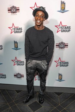 Shaka Smith 10 Kasım 2018 'de Los Angeles, Kaliforniya' da düzenlenen AVALON Hollywood 'da Kahramanlar için LAPMF Kahramanlar Poker Turnuvası ve Kumarhane Gecesi Partisi' ne katıldı.
