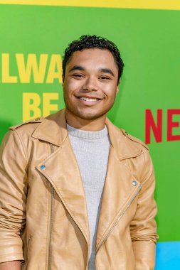 Travis Bryant, 22 Mayıs 2019 'da Regency Village Theatre, Los Angeles' ta düzenlenen Netflix 'in 