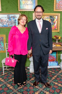 David Norland ve eşi Lucy Broadbent, 4 Ekim 2018 'de Paramount Stüdyoları, Los Angeles, Kaliforniya' da HBO Film 'nin 