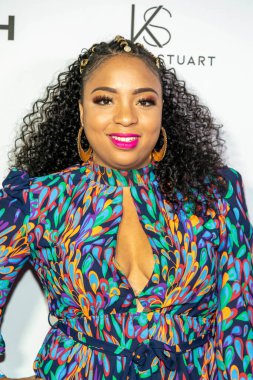 Andrea Ward 28 Eylül 2019 tarihinde Hollywood 'daki Liaison restoranında Musicash Records Katrina Stuarts Single Record 