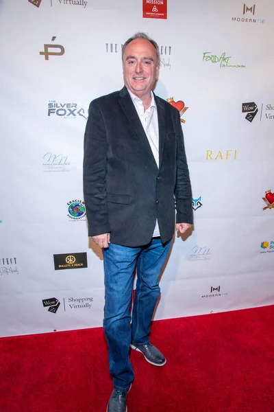 Steve Owens Besucht Love One Another Video Shoot Gifting Suite — Stockfoto