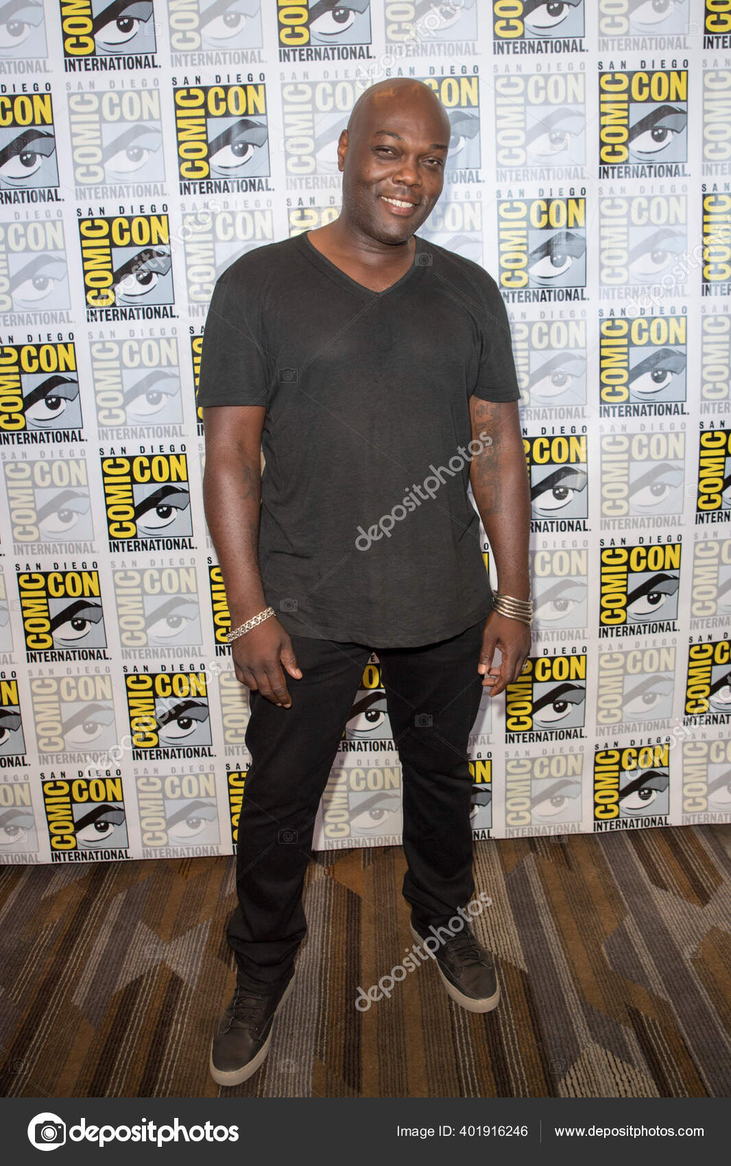 Peter Macon Attends Orville Press Room Comic Con 2017 July – Stock