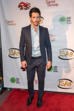 Brandon Beemer 5 Nisan 2018 'de Burbank Koloni Tiyatrosu' nda 9. Bağımsızlık Serisi Ödüllerine katıldı.