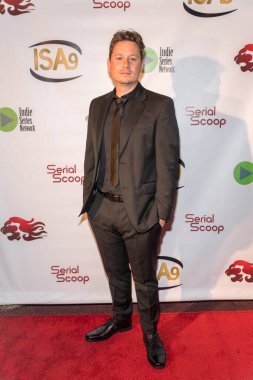 Dan Ast, 5 Nisan 2018 'de Burbank, CA' daki Koloni Tiyatrosu 'nda 9. Bağımsızlık Serisi Ödülleri' ne katıldı.