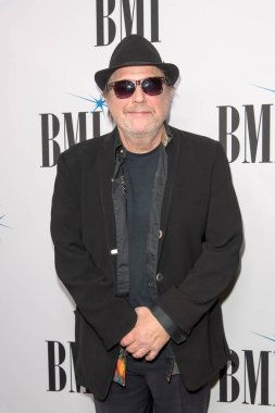 Christopher Young, Beverly Wilshire Four Seasons Hotel, Beverly Hills, CA 'da 10 Mayıs 2017' de BMI Film, TV ve Visual Media Ödülleri 'ne katıldı.. 