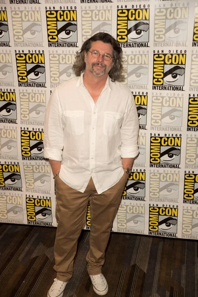 Ronald Moore Adopds Battlestar Galactica Reunion Press Room Comic Con — 스톡 사진