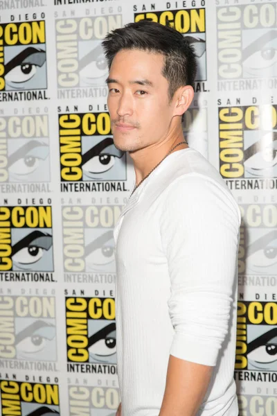 Mike Moh Attends Marvel Inhumans Press Room Comic Con 2017 — стоковое фото