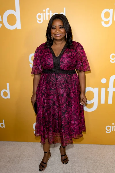 Octavia Spencer Asiste Estreno Gifted Pacific Theaters Grove Abril 2017 — Foto de Stock