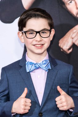 Owen Wilder Vaccaro, 5 Kasım 2017 'de Los Angeles' taki Regency Village Theater 'da NEST sponsorluğunda Babaların Evi 2' nin Paramount Pictures Premiere 'ına katıldı. 