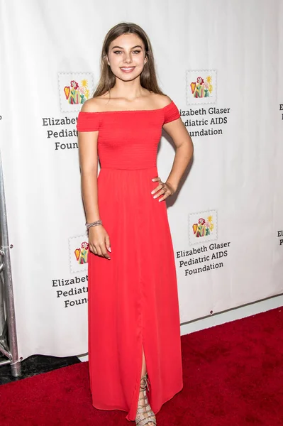 Caitlin Carmichael, 29 Ekim 2017 'de Culver City, Kaliforniya' daki Smashbox Stüdyoları 'nda 28.