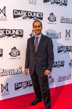 Sultan Saeed Al Darmaki 28 Eylül 2015 'te Mısırlı Tiyatrosu' nda Marvista Entertainment 'in 