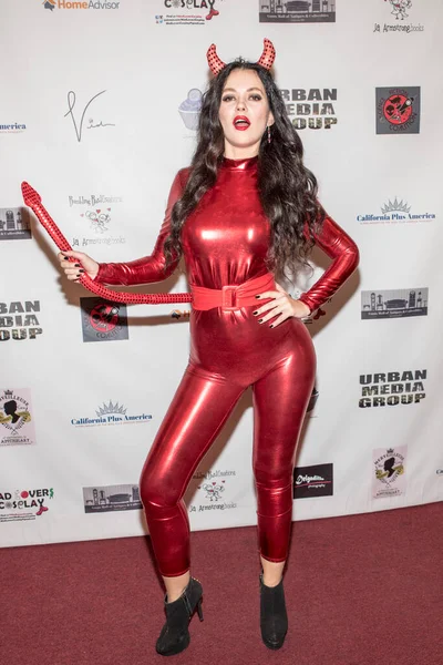 Natasha Blasick Participa Red Carpet Halloween Hotness Aquecimento Para Cura — Fotografia de Stock