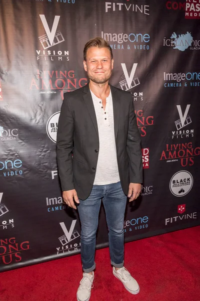 Aaron Schwartz Assiste Première Los Angeles Living Laemmle Ahrya Fine — Photo