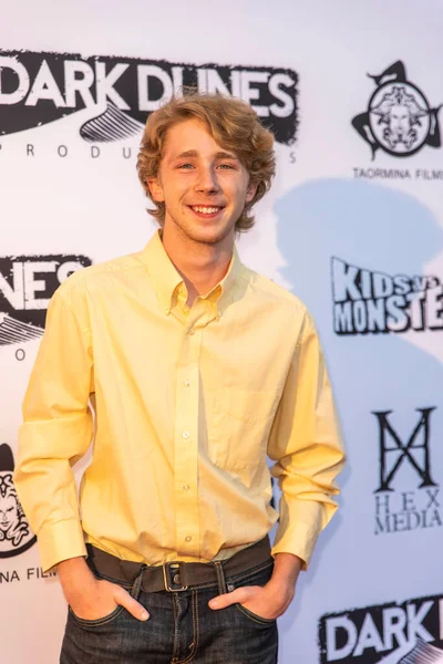 Joey Luthman Asiste Kids Monsters Marvista Entertainment Egyptian Theatre Hollywood —  Fotos de Stock