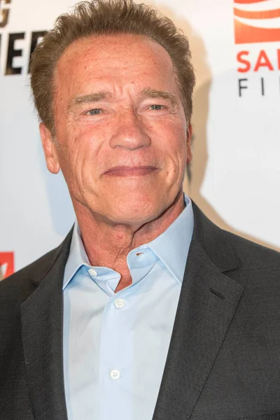 Arnold Schwarzenegger Assiste Projection Spéciale Saban Films Los Angeles Killing — Photo