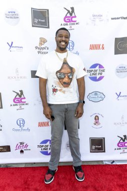 Eski basketbolcu Craig Smith 10 Eylül 2025 'te Melrose, Los Angeles' taki The Lash Plug 'da Hazel-E' nin sunduğu Lüks Açılan Gifting Suite 'a katıldı.