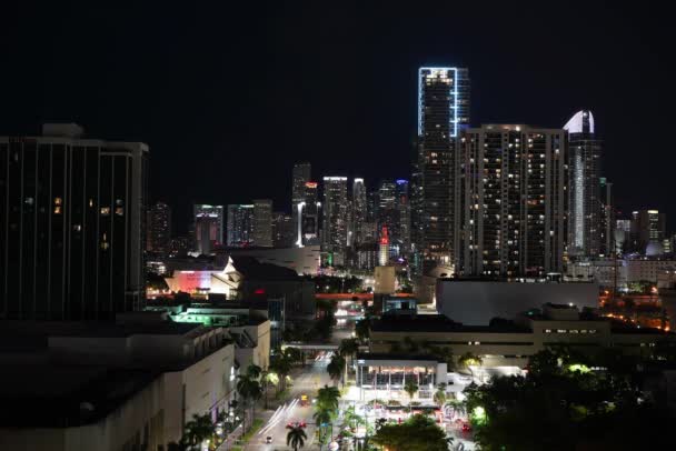 Time Lapse Centre Ville Miami Avec Foudre Frappant Loin — Video