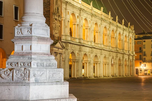 Den Berömda Palladianska Basilikan Natt Lords Square Vicenza Och Grunden — Stockfoto